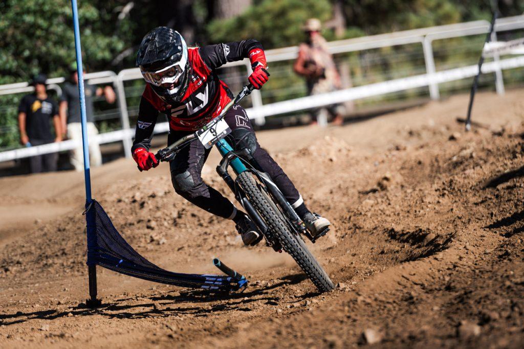 KHS Pro MTB rider Isabella Naughton heading to the win during the Dual Slalom Nationals race.